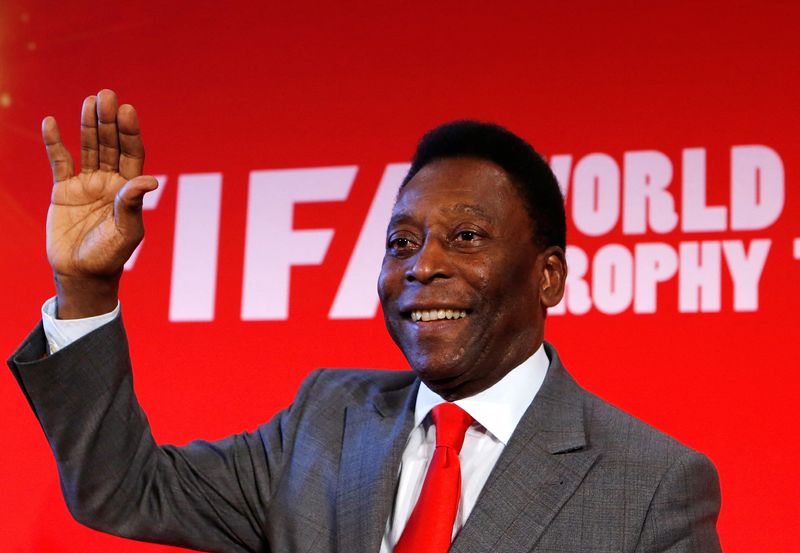 &copy; Reuters. Pelé durante entrevista coletiva em Paris em 2014
10/03/2014 REUTERS/Gonzalo Fuentes