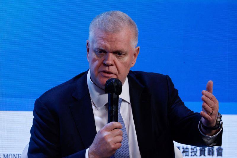&copy; Reuters. FILE PHOTO: Noel Quinn, Group Chief Executive of HSBC, speaks during the Global Financial Leaders Investment Summit in Hong Kong, China November 2, 2022. REUTERS/Tyrone Siu