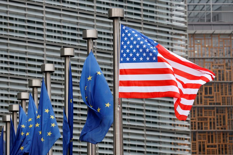 &copy; Reuters. FILE PHOTO: U.S. and European Union flags are pictured during the visit of Vice President Mike Pence to the European Commission headquarters in Brussels, Belgium February 20, 2017. REUTERS/Francois Lenoir