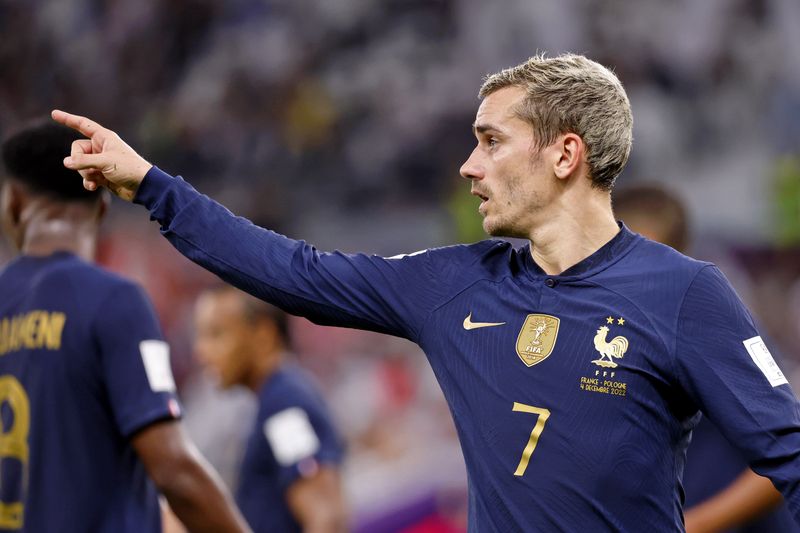 &copy; Reuters. Meia-atacante da seleção da França Antoine Griezmann durante partida contra Polônia pelas oitavas de final da Copa do Mundo do Catar
04/12/2022 Yukihito Taguchi-USA TODAY Sports