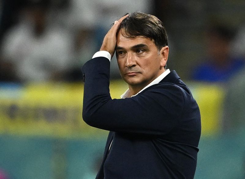 &copy; Reuters. Técnico da seleção da Croácia, Zlatko Dalic, durante partida contra o Japão pelas oitavas de final da Copa do Mundo do Catar
05/12/2022 REUTERS/Dylan Martinez