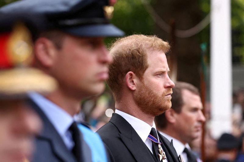 &copy; Reuters. Foto de archivo del príncipe Enrique en el funeral de la reina Isabel. 
Sep 19, 2022. REUTERS/Tom Nicholson/