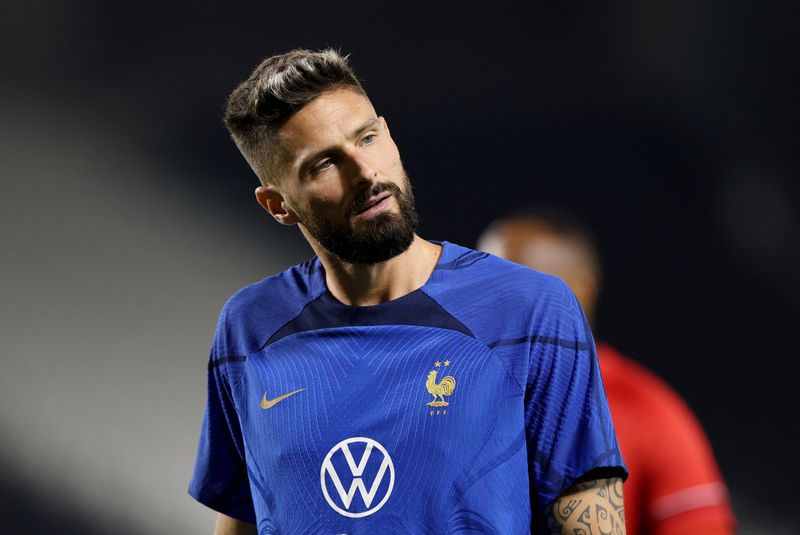 &copy; Reuters. Atacante da seleção da França Oliver Giroud durante treino na Copa do Mundo do Catar
06/12/2022 REUTERS/Marko Djurica