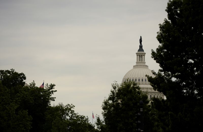 &copy; Reuters. FILE PHOTO: A general view of the sky above the United States Capitol dome in Washington, U.S., June 21, 2022. REUTERS/Mary F. Calvert