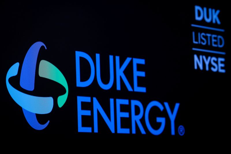 &copy; Reuters. FILE PHOTO: The company logo and ticker for Duke Energy Corp. is displayed on a screen on the floor of the New York Stock Exchange (NYSE) in New York, U.S., March 4, 2019. REUTERS/Brendan McDermid