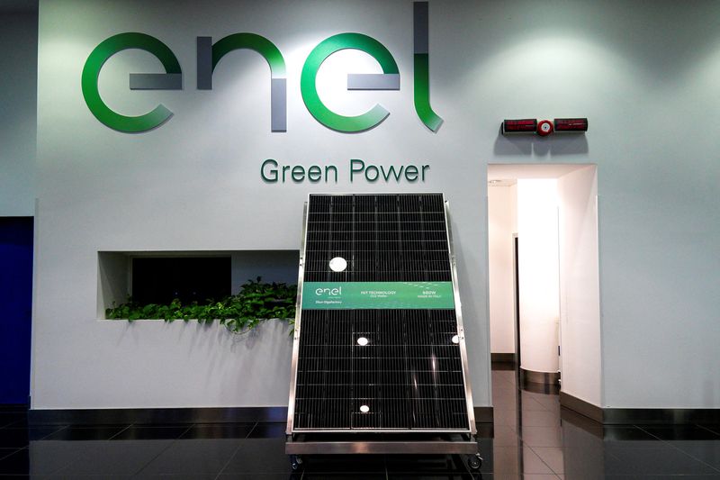 &copy; Reuters. A prototype of a bifacial photovoltaic module is seen inside Italian utility Enel's solar panel gigafactory in Catania, Italy, November 28, 2022. REUTERS/Antonio Parrinello/File Photo