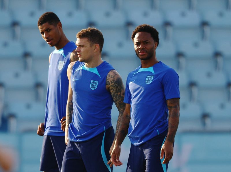 &copy; Reuters. Marcus Rashford, Kieran Trippier e Raheem Sterling em treino da Inglaterra
 3/12/2022     REUTERS/Hannah Mckay