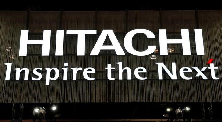 &copy; Reuters. 　１２月９日、英競争・市場庁（ＣＭＡ）は、日立製作所による仏電子機器大手タレスの鉄道信号事業買収について、旅客運賃の上昇につながる恐れがあると表明した。写真は２０１７年１