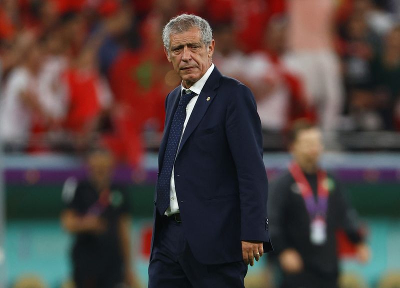 &copy; Reuters. Técnico de Portugal Fernando Santos
 10/12/2022   REUTERS/Molly Darlington