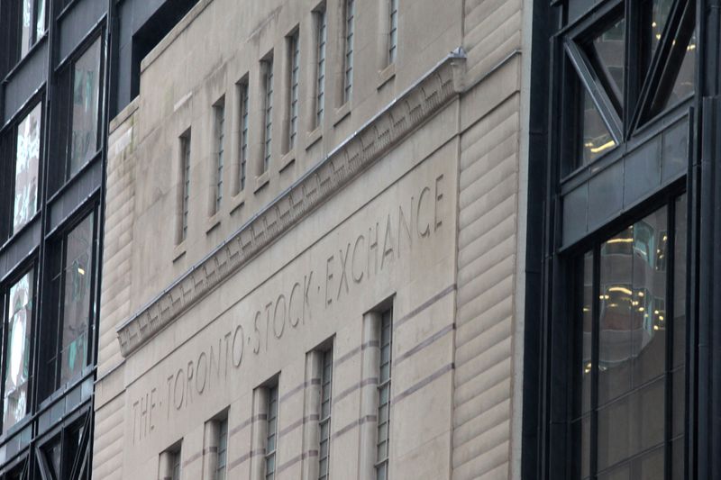 &copy; Reuters. FILE PHOTO: The Art Deco facade of the original Toronto Stock Exchange building is seen on Bay Street in Toronto, Ontario, Canada January 23, 2019.   REUTERS/Chris Helgren