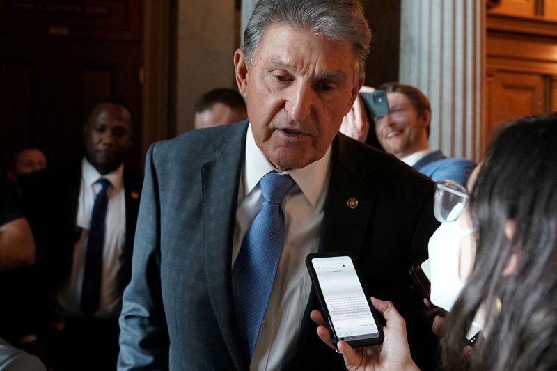 U.S. senator Manchin says Treasury should limit commercial EV tax credit use