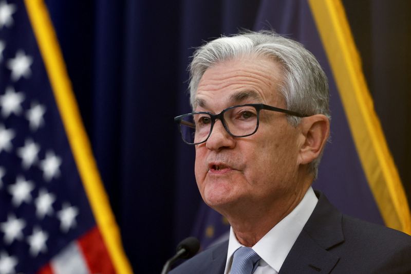 © Reuters. Federal Reserve Board Chairman Jerome Powell speaks during a news conference following the announcement that the Federal Reserve raised interest rates by half a percentage point, at the Federal Reserve Building in Washington, U.S., December 14, 2022. REUTERS/Evelyn Hockstein