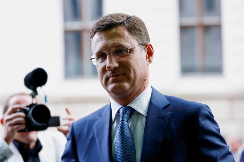 &copy; Reuters. Deputy Prime Minister of Russia Alexander Novak walks at the Organisation of the Petroleum Exporting Countries (OPEC) headquarters in Vienna, Austria October 5, 2022. REUTERS/Lisa Leutner/File Photo