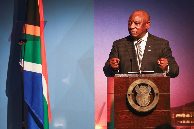 &copy; Reuters. FILE PHOTO: South Africa's President Cyril Ramaphosa speaks at the opening session of the World Science Forum in Cape Town where he is to make his first public appearance since the publication of a report that found he may have committed misconduct over c
