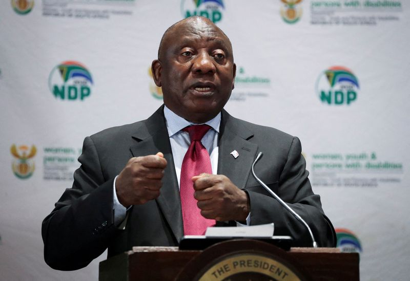 © Reuters. FILE PHOTO: South African President Cyril Ramaphosa speaks at the Summit on Economic Empowerment for Persons with Disabilities in Johannesburg, South Africa, December 8, 2022. REUTERS/Sumaya Hisham/File Photo