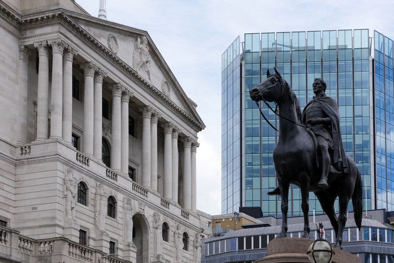 &copy; Reuters. FILE PHOTO: A general view of the Bank of England (BoE) building in London, Britain, August 4, 2022. REUTERS/Maja Smiejkowska/File Photo