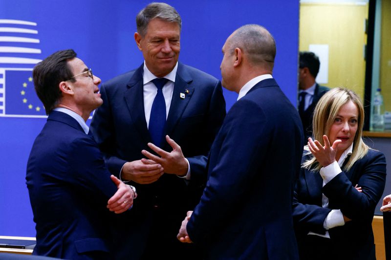 &copy; Reuters. Swedish Prime Minister Ulf Kristersson, Romanian President Klaus Werner Iohannis, Bulgarian President Rumen Radev and Italian Prime Minister Giorgia Meloni attend a European Union leaders' summit in Brussels, Belgium December 15, 2022. REUTERS/Yves Herman