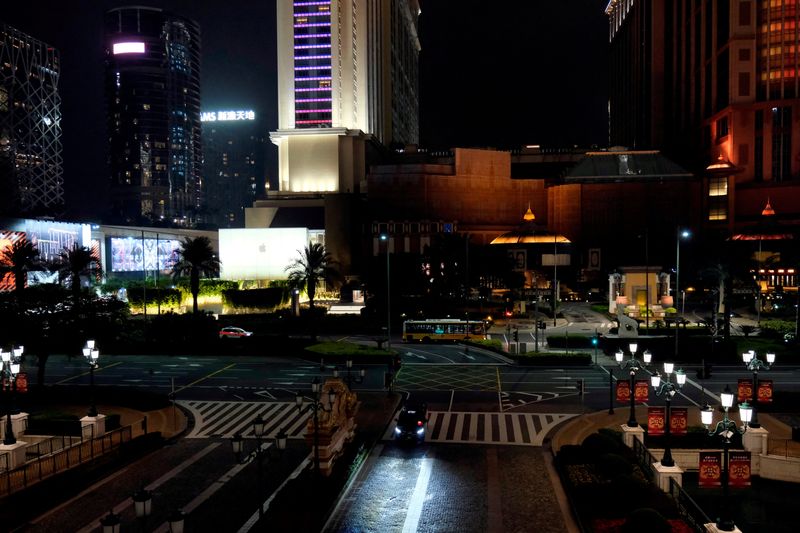 Macau casinos' new contracts to sharpen focus on non-gaming activities