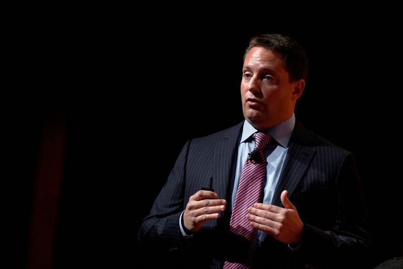 &copy; Reuters. FILE PHOTO: Carson Block, Chief Investment Officer, Muddy Waters Capital LLC., speaks at the Sohn Investment Conference in New York City, U.S. May 4, 2016.  REUTERS/Brendan McDermid