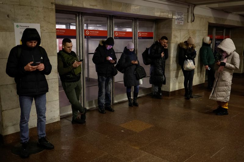 Kyiv mayor says metro service, water supply back after Russian strikes