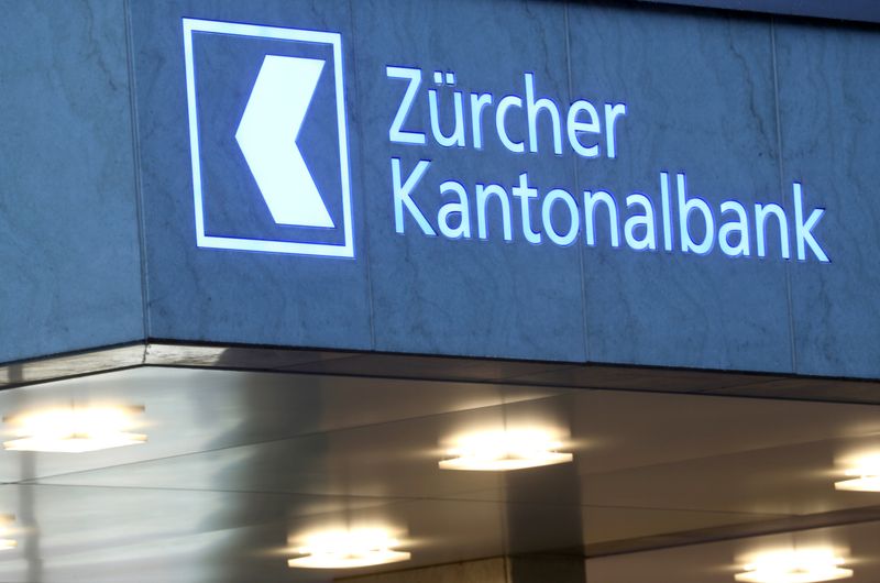 &copy; Reuters. FILE PHOTO: The logo of Zuercher Kantonalbank (ZKB) bank is seen at its headquarters in Zurich, Switzerland September 24, 2020. REUTERS/Arnd Wiegmann