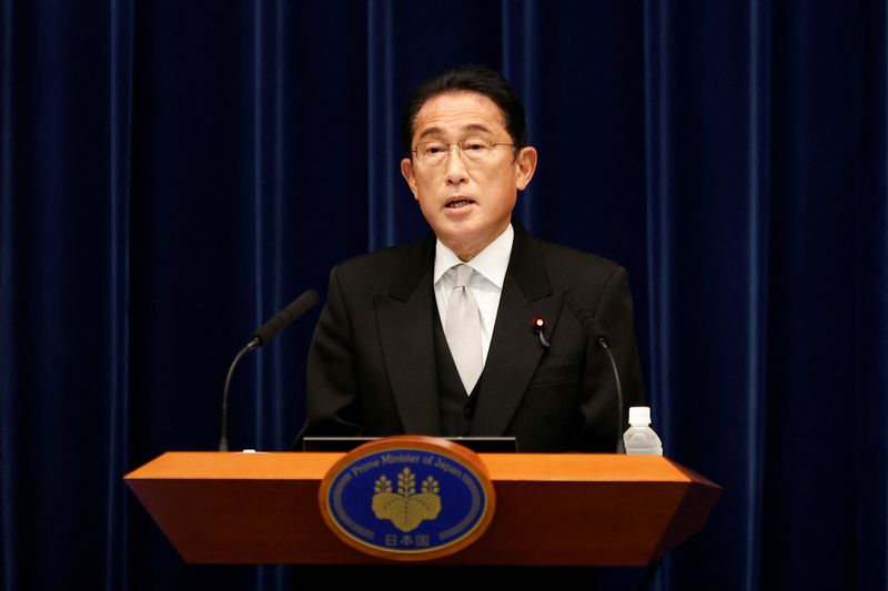 &copy; Reuters. رئيس الوزراء الياباني فوميو كيشيدا يتحدث في مؤتمر صحفي بالعاصمة طوكيو في العاشر من أغسطس آب 2022.  صورة من ممثل لوكالات الأنباء .  