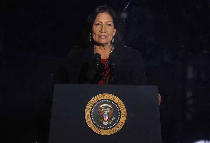 &copy; Reuters. Secretária do Interior dos Estados Unidos, Deb Haaland
02/12/2021
REUTERS/Leah Millis