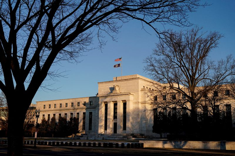 &copy; Reuters. FILE PHOTO: The Federal Reserve building is seen before the Federal Reserve board is expected to signal plans to raise interest rates in March as it focuses on fighting inflation in Washington, U.S., January 26, 2022. REUTERS/Joshua Roberts/File Photo