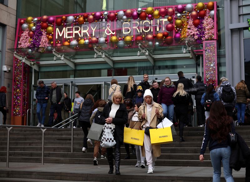 &copy; Reuters. Shopping center em Manchester, Reino Unido
26/11/2022. REUTERS/Phil Noble