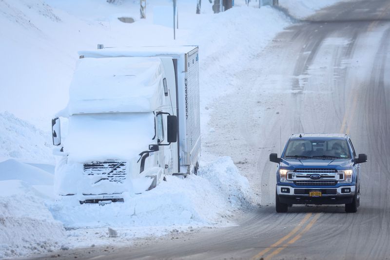 'Once-in-a-lifetime' blizzard kills at least 27 in western New York