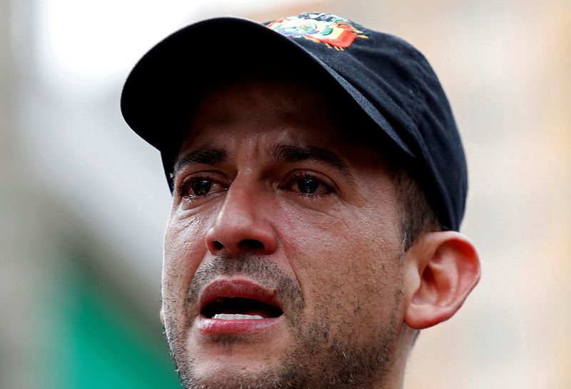 &copy; Reuters. FILE PHOTO: Luis Fernando Camacho, a Santa Cruz civic leader and major opposition figure, speaks to his supporters in La Paz, Bolivia, November 10, 2019. REUTERS/Marco Bello/File Photo