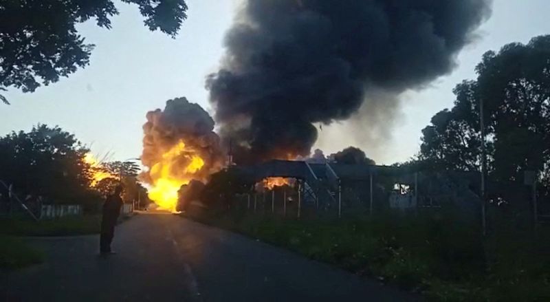 &copy; Reuters. FILE PHOTO: A gas tanker explodes, in Boksburg, South Africa December 24, 2022, in this screen grab from a video obtained by Reuters. AAA Security Group/via REUTERS  THIS IMAGE HAS BEEN SUPPLIED BY A THIRD PARTY. MANDATORY CREDIT. NO RESALES. NO ARCHIVES.