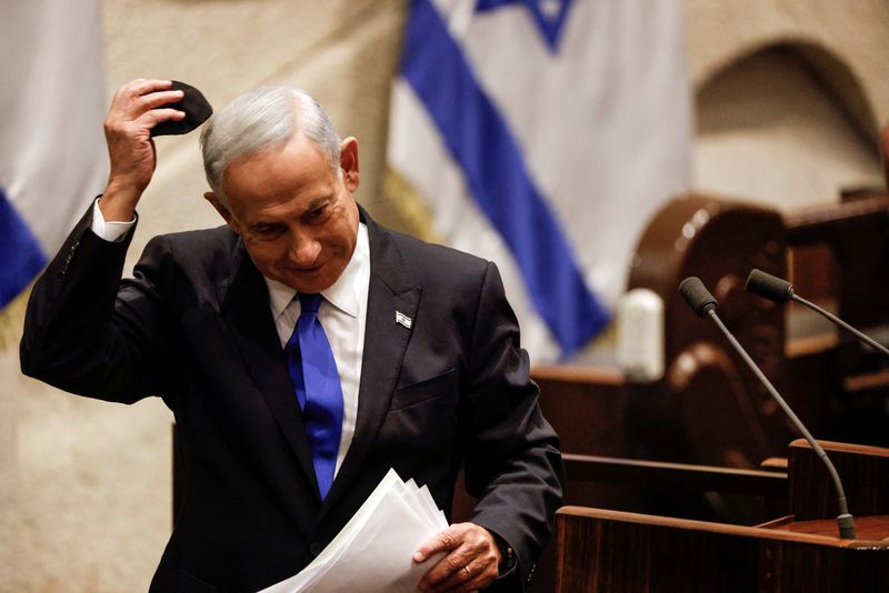 © Reuters. رئيس الوزراء الإسرائيلي بنيامين نتنياهو في الكنيست بالقدس يوم الخميس. صورة لرويترز من ممثل لوكالات الأنباء.