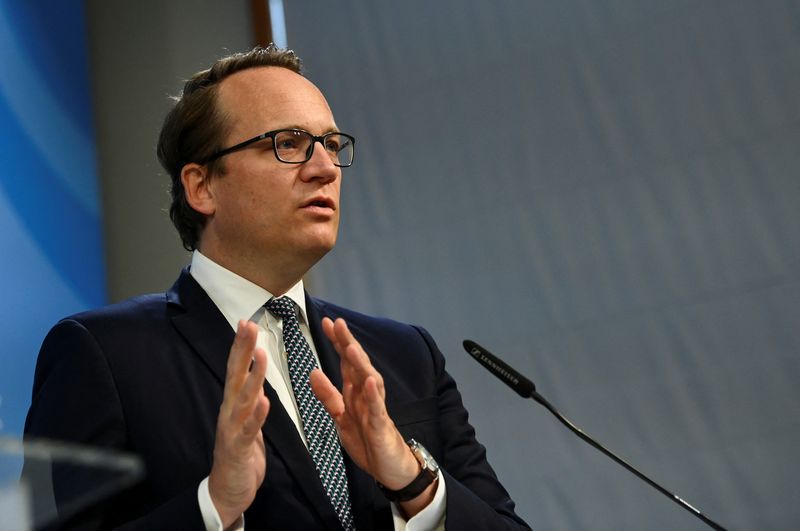 &copy; Reuters. FILE PHOTO: Markus Krebber, CEO of German utility RWE speaks, as he addresses the media along with Mona Neubaur, Economy Minister of the federal German state of North-Rhine Westphalia (not pictured) and German Economy Minister Robert Habeck (not pictured)