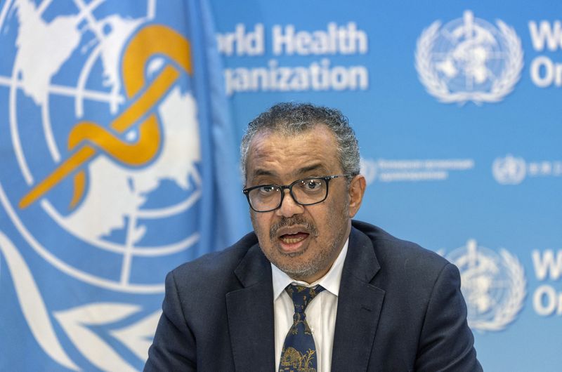 &copy; Reuters. المدير العام لمنظمة الصحة العالمية تيدروس أدهانوم جيبريسوس خلال جلسة إحاطة بشأن قضايا الصحة العالمية في جنيف يوم 14 ديسمبر كانون الأول 2022. ت