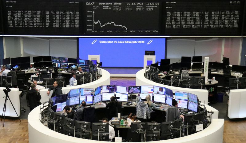 &copy; Reuters. L'indice allemand DAX à la bourse de Francfort, en Allemagne. /Photo prise le 30 décembre 2022/REUTERS/Personnel