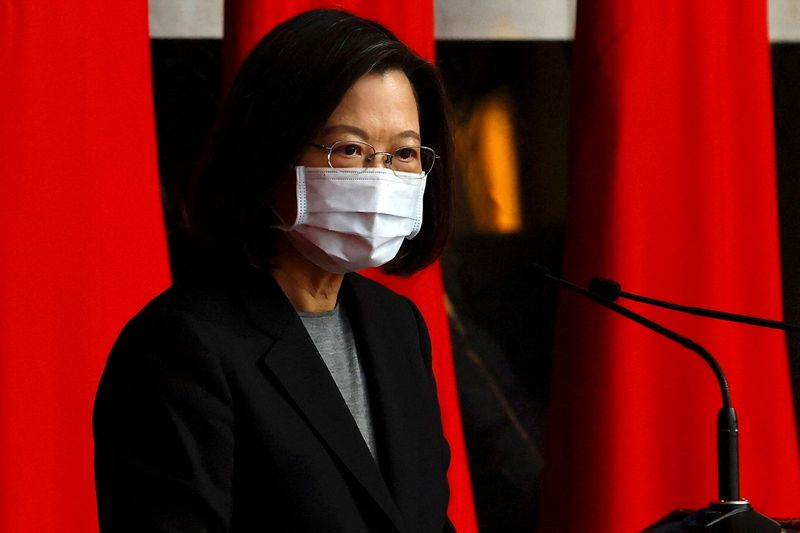 &copy; Reuters. FILE PHOTO: Taiwanese President Tsai Ing-wen makes a speech at a rank promotion ceremony of military members in Taipei, Taiwan, December 26, 2022. REUTERS/Ann Wang