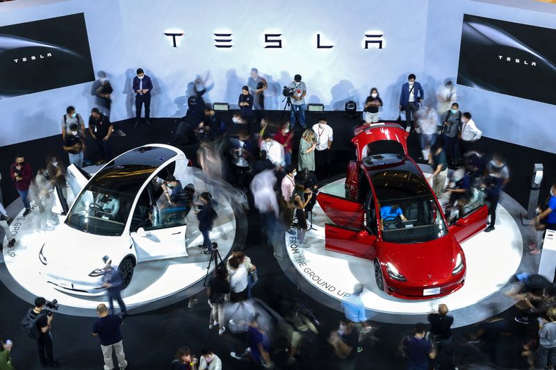 Tesla shares start 2023 lower on worries over weak demand, logistical issues
