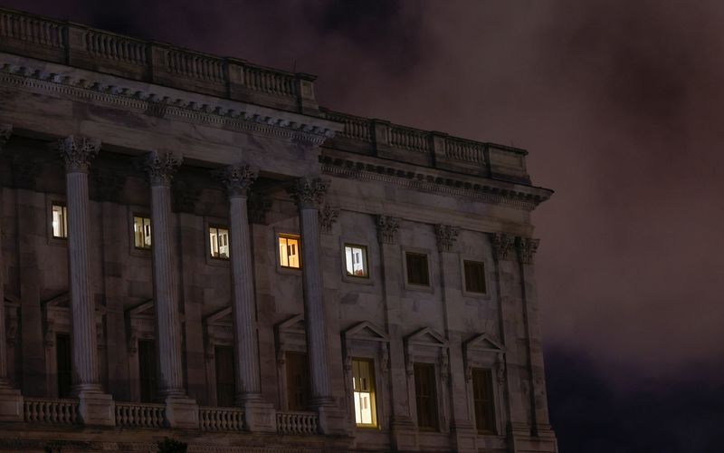 &copy; Reuters. Late night office lights burn on the House of Representatives side of the U.S. Capitol after another day of voting, but no resolution, in the election of the new Speaker of the House, as Republican Leader Kevin McCarthy (R-CA) lost a sixth straight round 