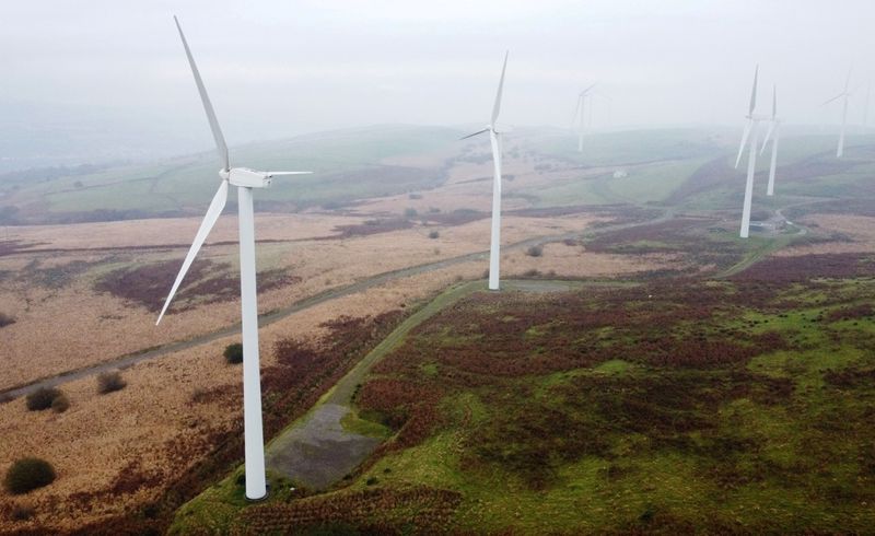 Britain produced record amount of wind power in 2022 –National Grid