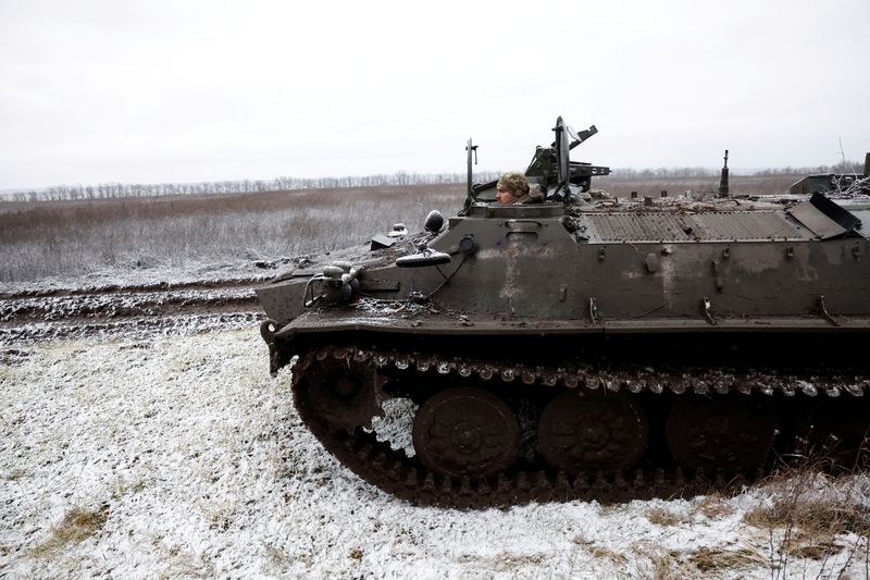 &copy; Reuters. Photo de Vlad, soldat de la 80e Brigade d'assaut aérien, en première ligne lors d'un cessez-le-feu annoncé par la Russie pendant la période de Noël orthodoxe. /Photo prise le 6 janvier 2023 à Kreminna, Ukraine/REUTERS/Clodagh Kilcoyne