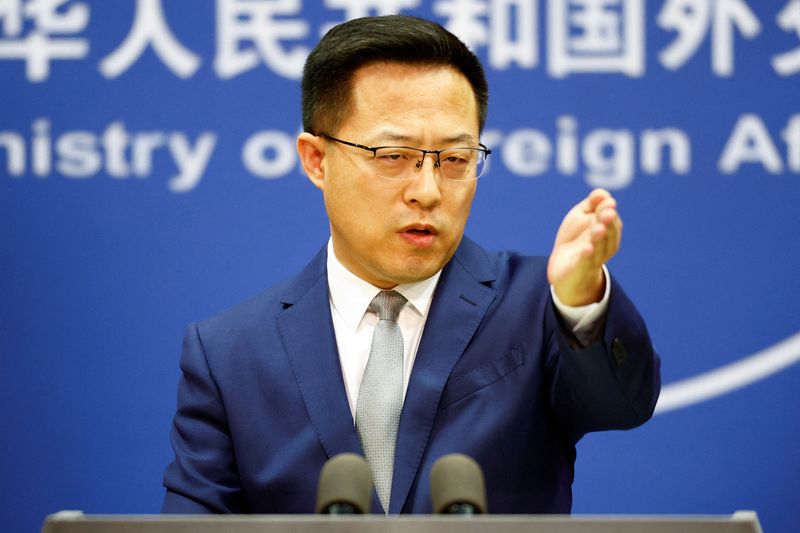 &copy; Reuters. FILE PHOTO: Chinese foreign ministry spokesperson Zhao Lijian speaks at a news conference in Beijing, China, March 18, 2022. REUTERS/Carlos Garcia Rawlins/File Photo
