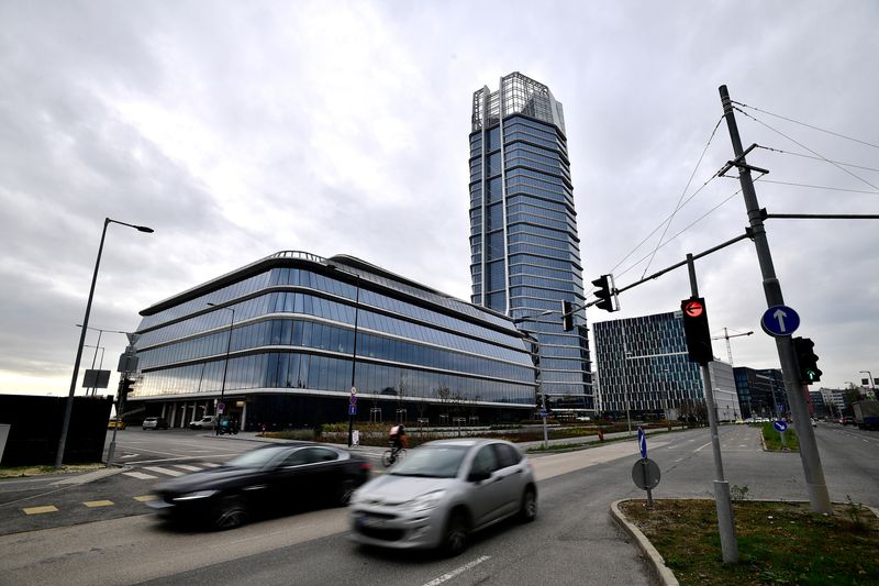 &copy; Reuters. FILE PHOTO: The new headquarters of the Hungarian oil and gas group MOL is seen in Budapest, Hungary, December 8, 2022. REUTERS/Marton Monus