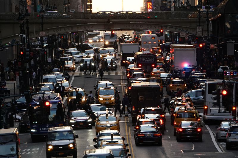 &copy; Reuters. FILE PHOTO: Traffic is pictured at twilight along 42nd St. in the Manhattan borough of New York, U.S., March 27, 2019.   REUTERS/Carlo Allegri