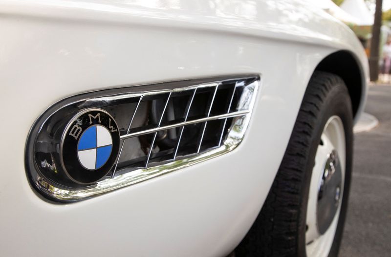&copy; Reuters. The company's logo is seen on a BMW 507 sports car is during the Zurich Classic Car Award 2022 event in Zurich, Switzerland August 17, 2022. REUTERS/Arnd Wiegmann