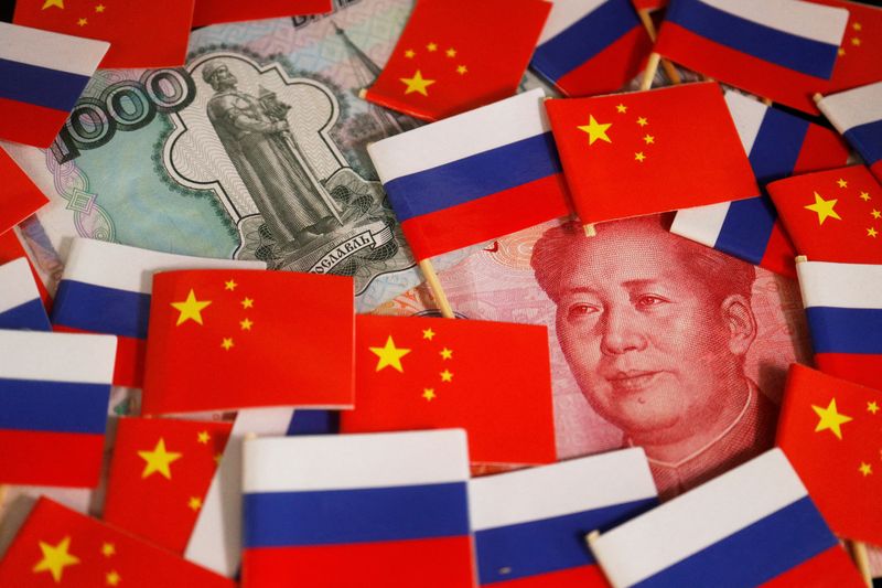 روسیه مداخلات فارکس را با فروش یوان چین از سر می گیرد