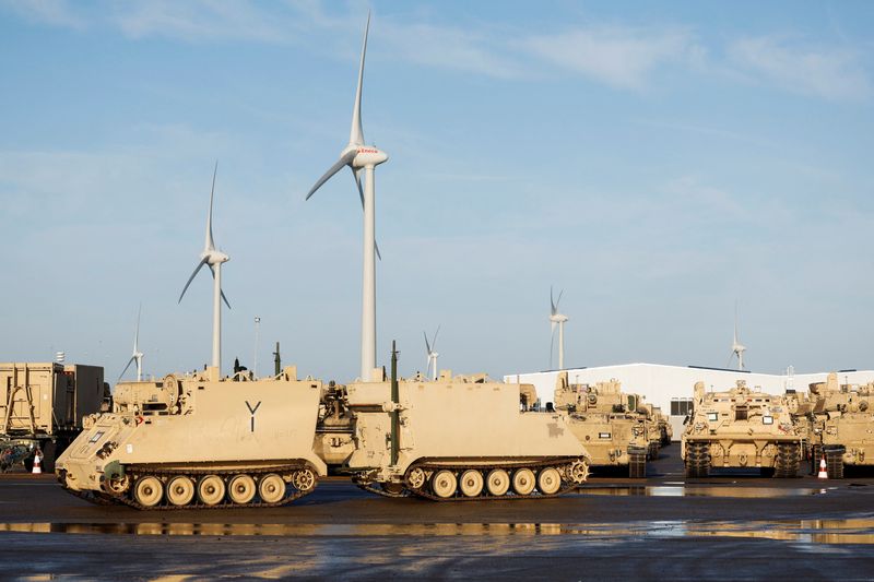 &copy; Reuters. U.S. army vehicles including tanks are brought ashore in the Netherlands as a military unit is transported to Poland and Lithuania as part of a NATO mission to reinforce the alliance's eastern flank after the Russian invasion of Ukraine, in Vlissingen, Ne