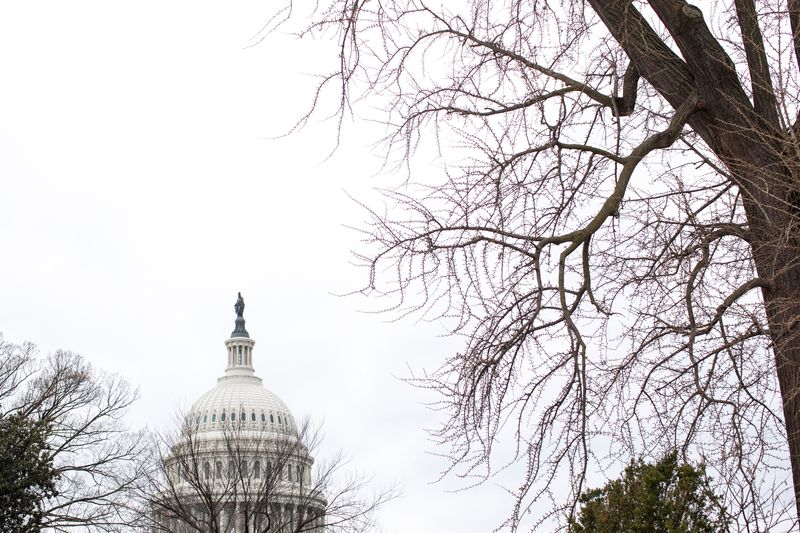 &copy; Reuters. 米議会下院は１２日、米戦略石油備蓄（ＳＰＲ）から放出された石油の中国への輸出を禁止する法案を圧倒的多数で可決した。２０２２年３月撮影（２０２３年　ロイター/Tom Brenner）