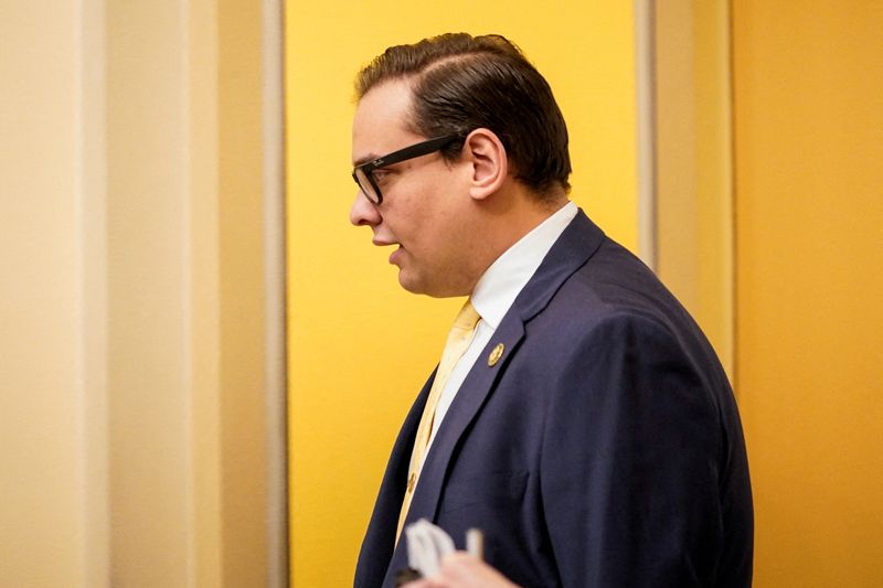 © Reuters. U.S. Representative George Santos (R-NY) departs his office to attend a House vote on Capitol Hill in Washington, U.S., January 12, 2023. REUTERS/Elizabeth Frantz