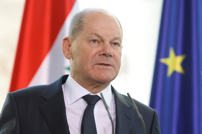 &copy; Reuters. German Chancellor Olaf Scholz addresses the media next to the Iraqi prime minister during a news conference at the Federal Chancellery in Berlin, Germany January 13, 2023. REUTERS/Michele Tantussi